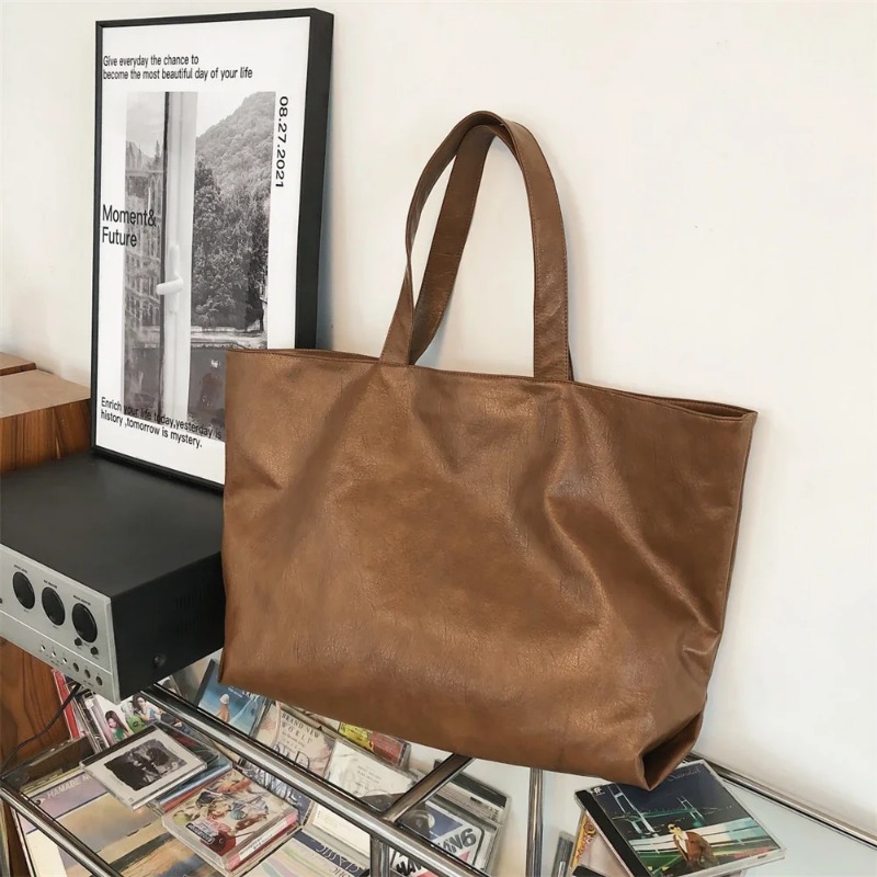 Tas Bahu Kulit Lembut Kapasita - Fishing Equipment Market ulasan dan harga
